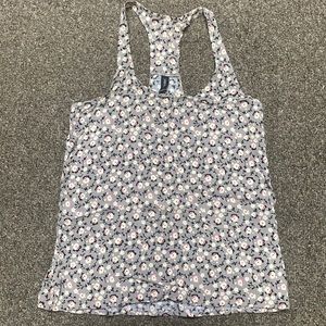 Women’s flowered tank top, size small